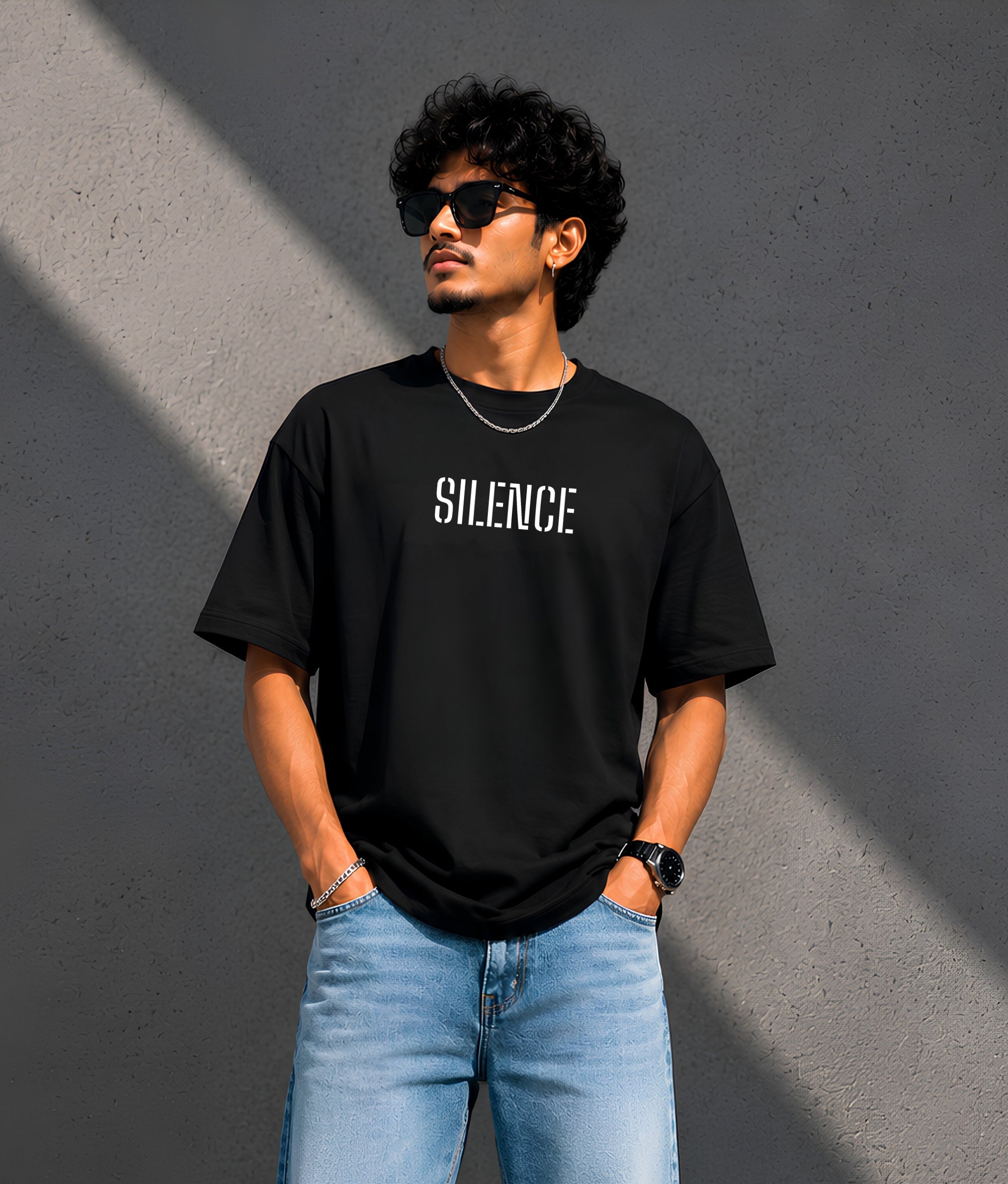 Silence Oversize Tee