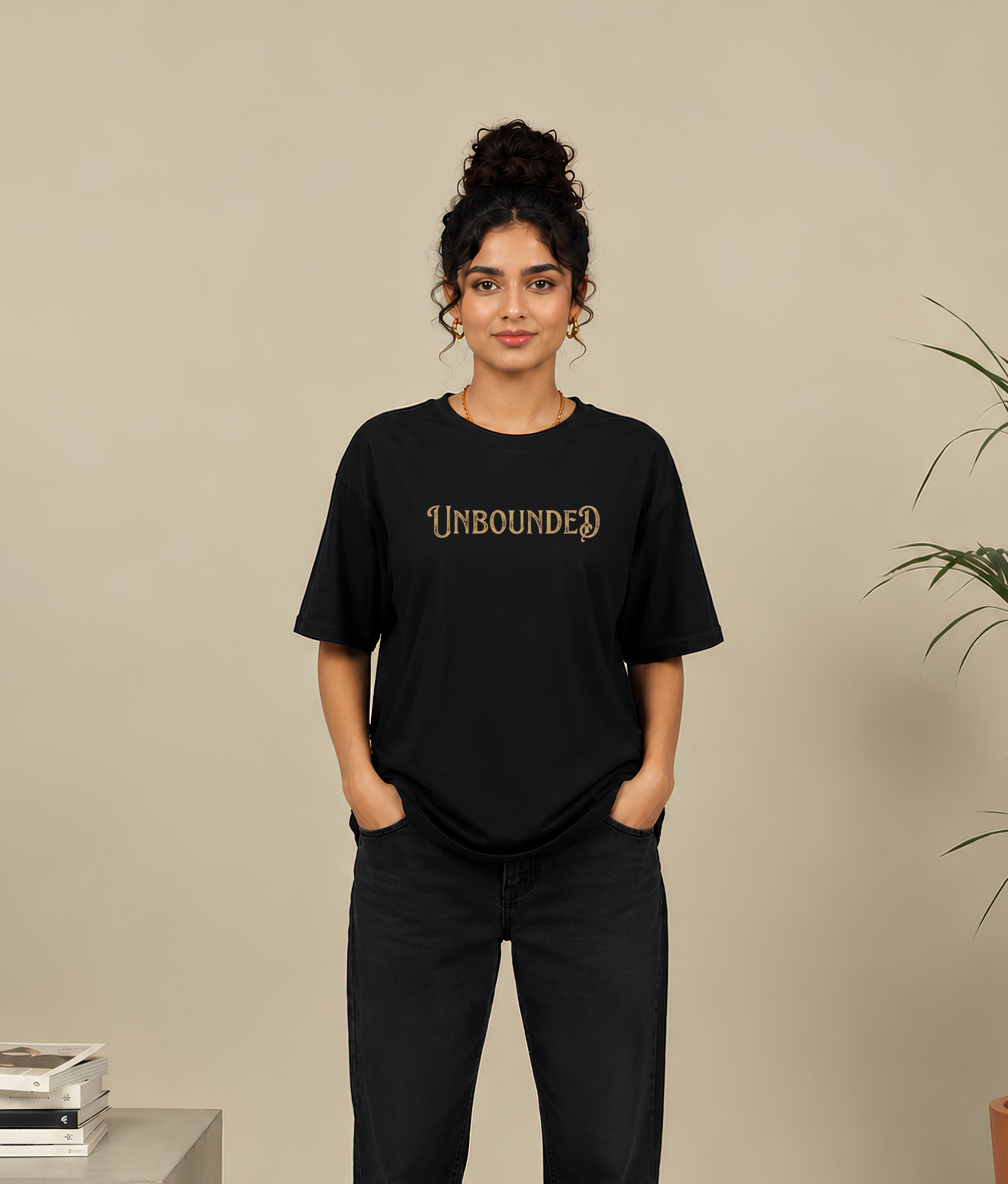 Women’s Oversized T-Shirt Black UNBOUNDED