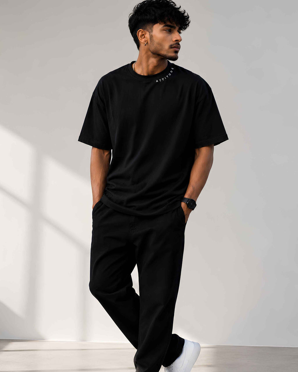 ATTITUDE Oversized T-Shirt