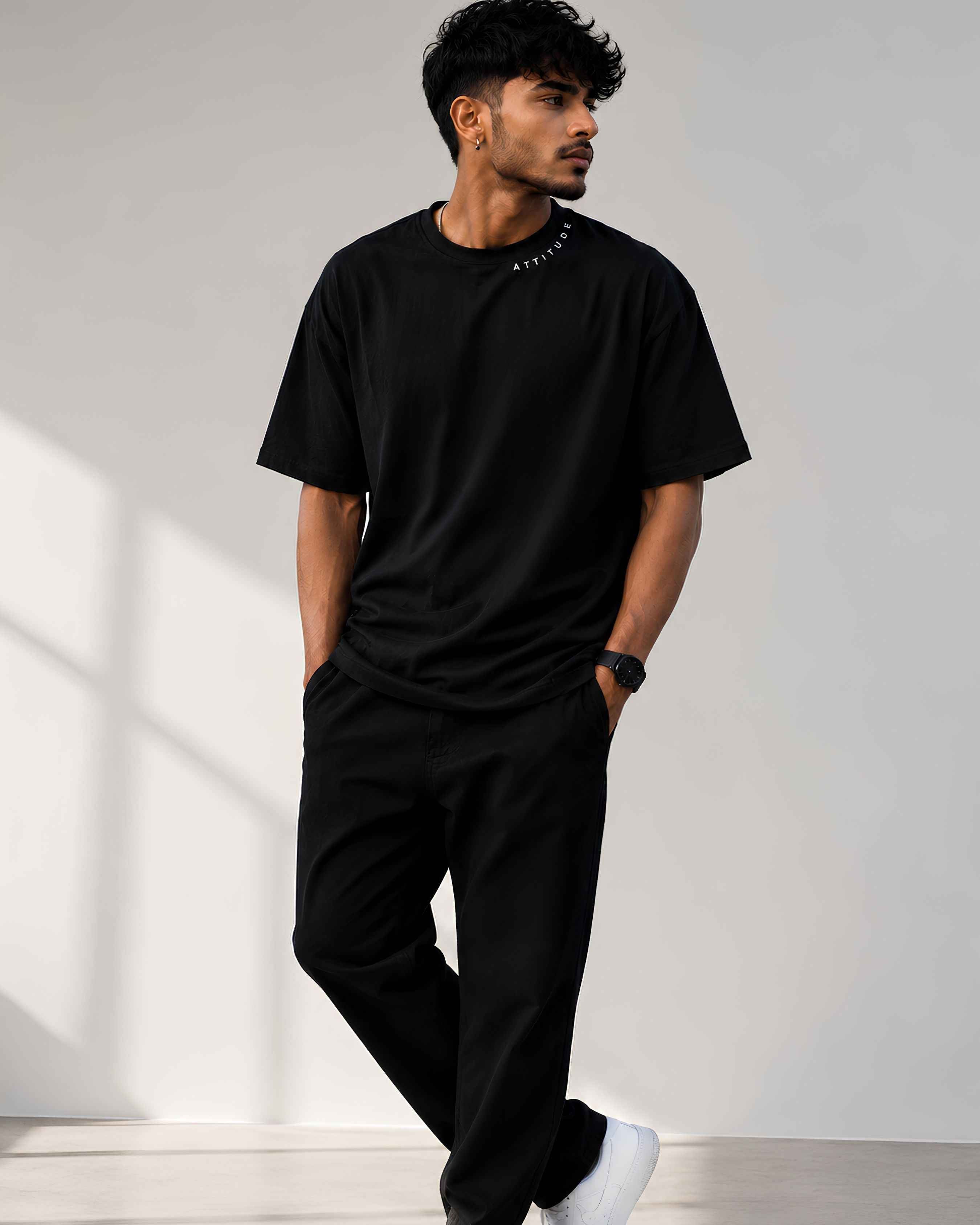 ATTITUDE Oversized T-Shirt